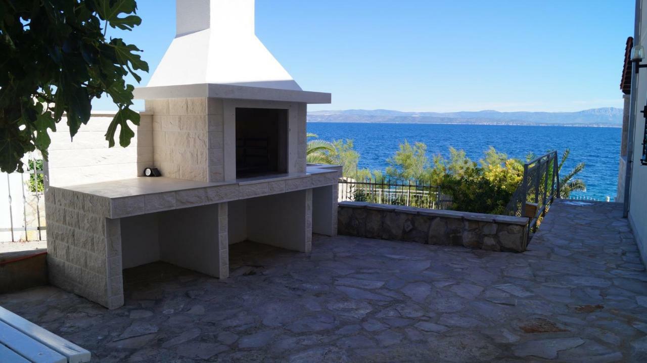 Schoenes Ferienhaus Direkt Am Meer ستومورسكا المظهر الخارجي الصورة